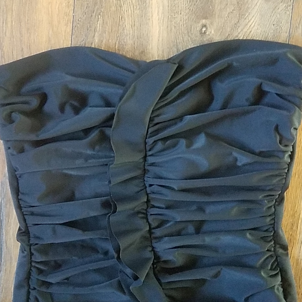 Miraclesuit one piece black swimsuit size medium - Picture 2 of 7